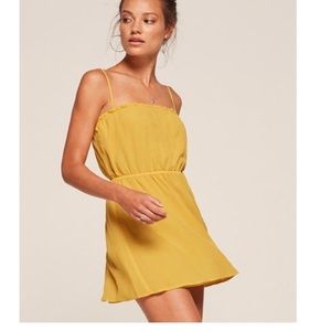 Reformation Dresses - NWT reformation “siny dress” size small Reformation Dresses - NWT reformation “siny dress” size small